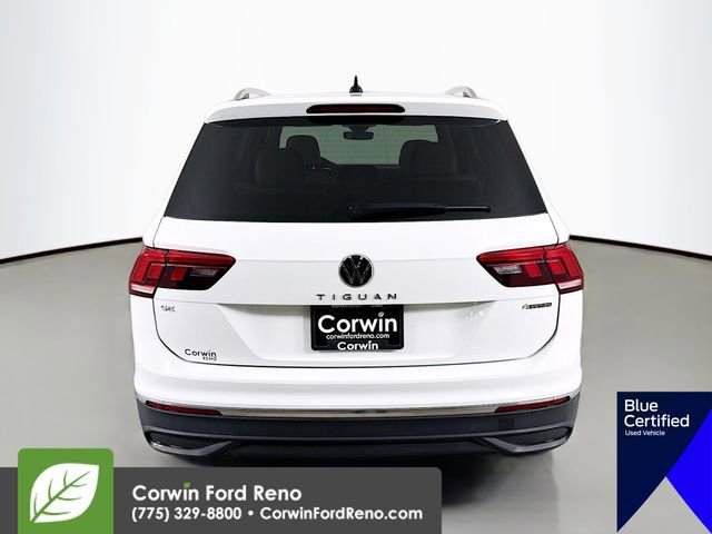 Used 2024 Volkswagen Tiguan SE image 8