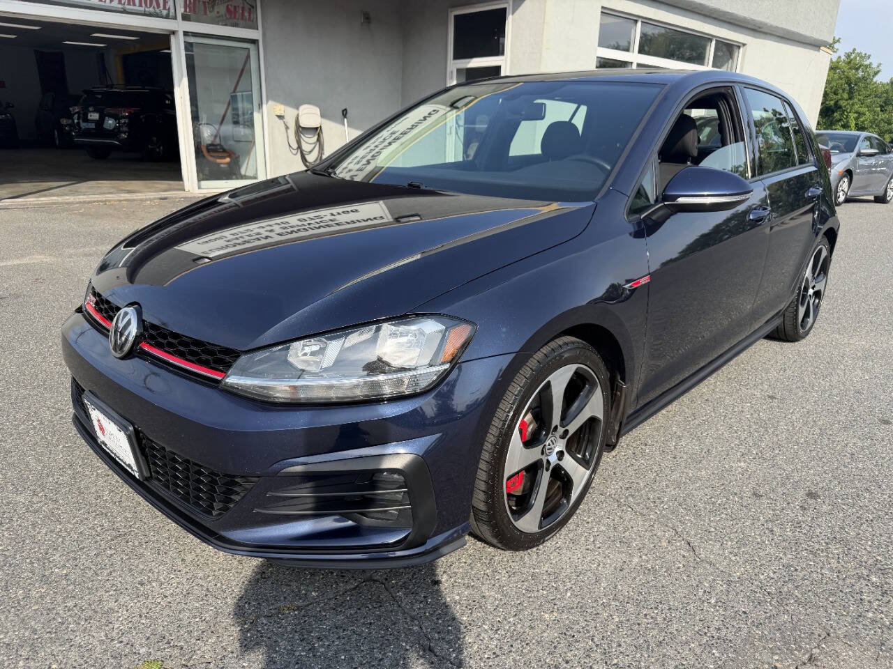 Used 2019 Volkswagen GTI S FWD image 3