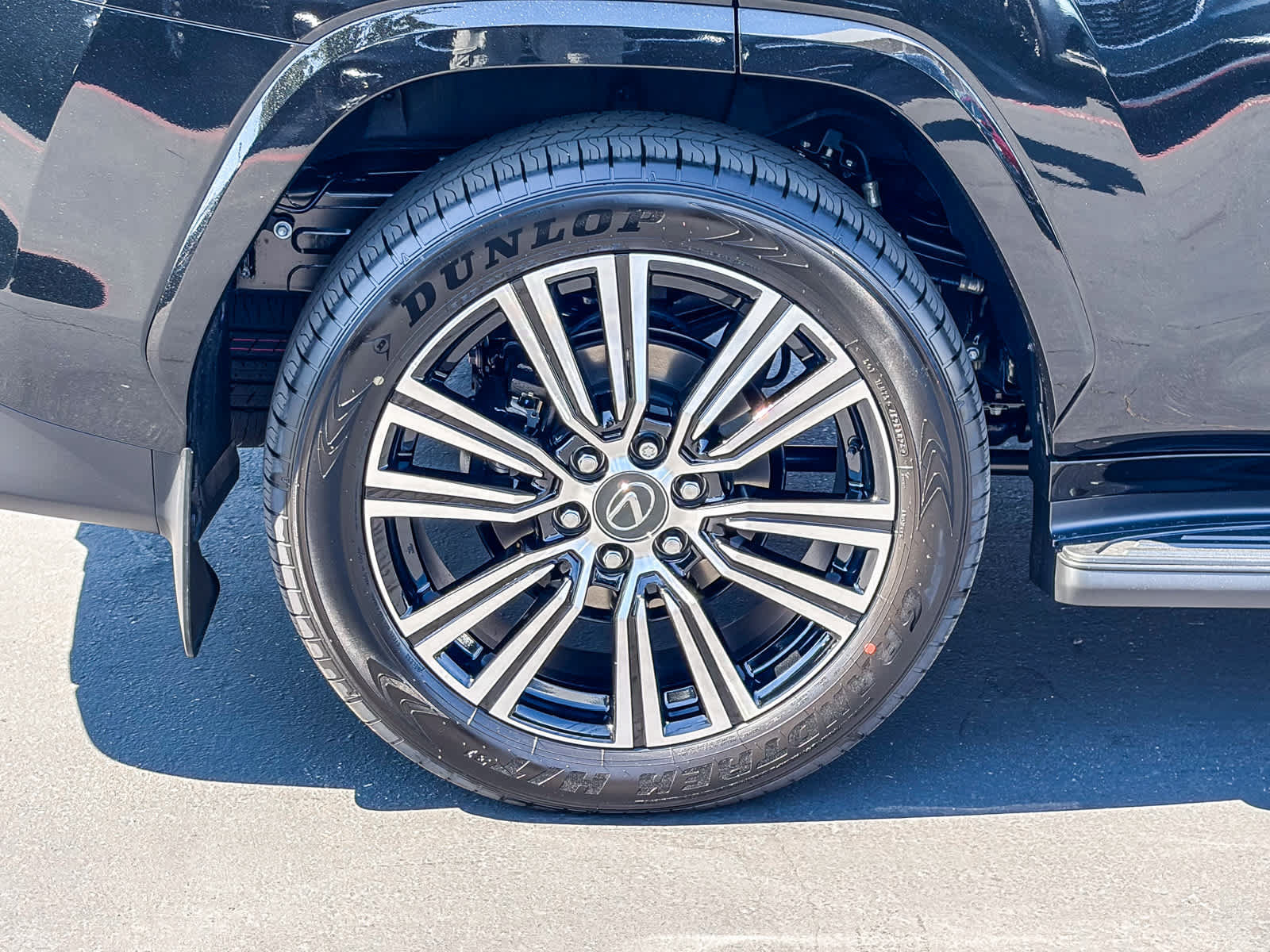 New 2026 Lexus LX 600 4WD w/ Luxury Package image 10