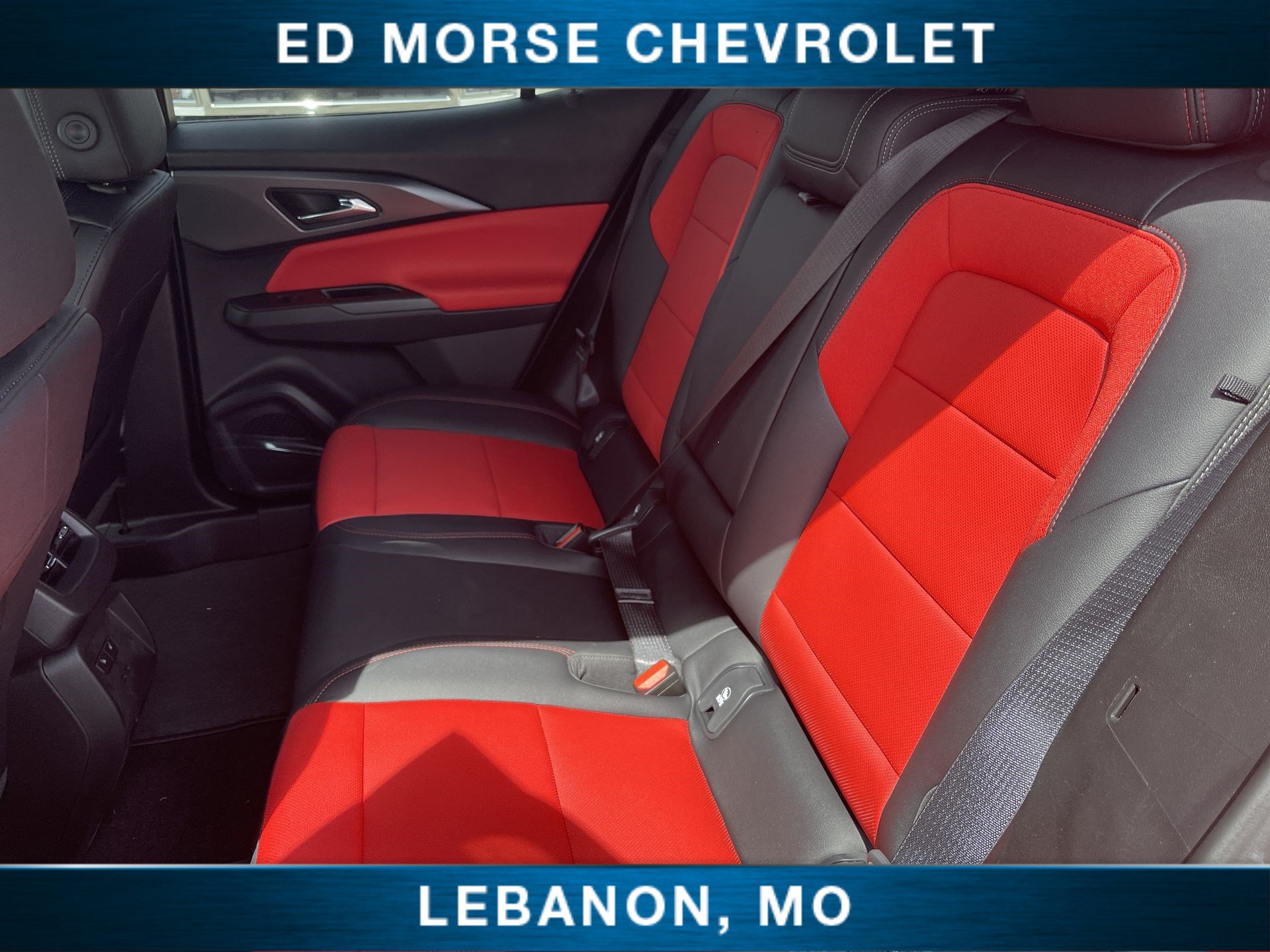 New 2025 Chevrolet Equinox EV RS w/ Convenience Package II FWD image 23