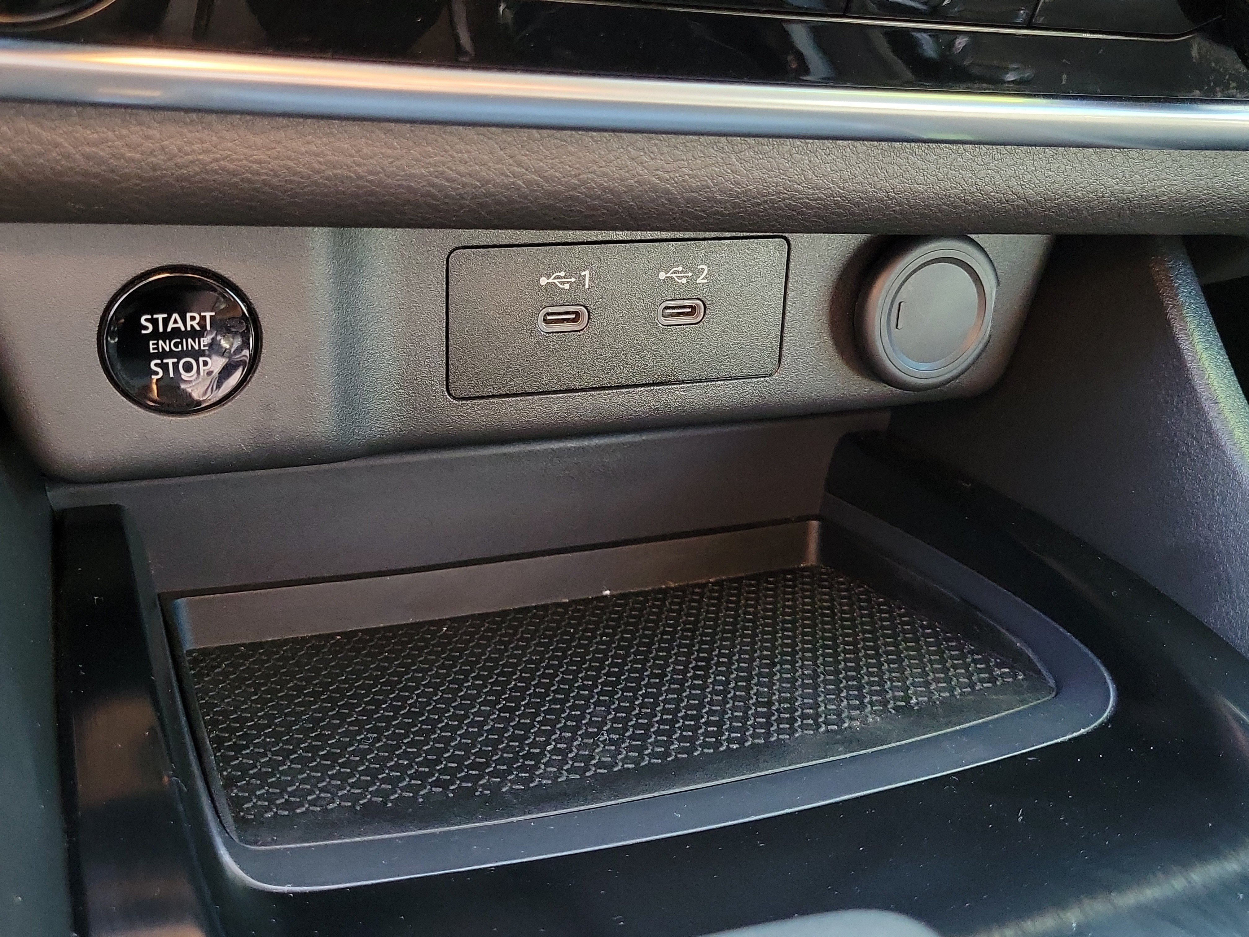 Certified 2025 Nissan Rogue S FWD image 26