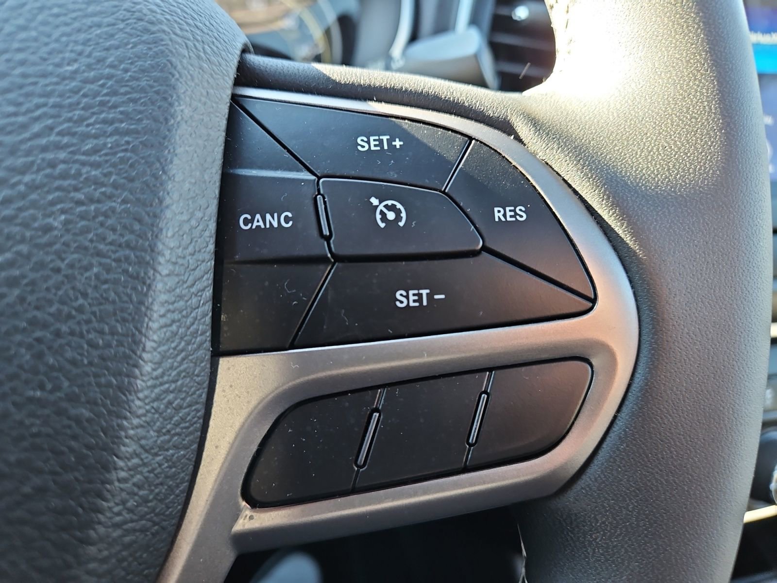 Used 2021 Jeep Cherokee Latitude Lux 80th Anniv w/ Quick Order Package 26U 80TH image 26