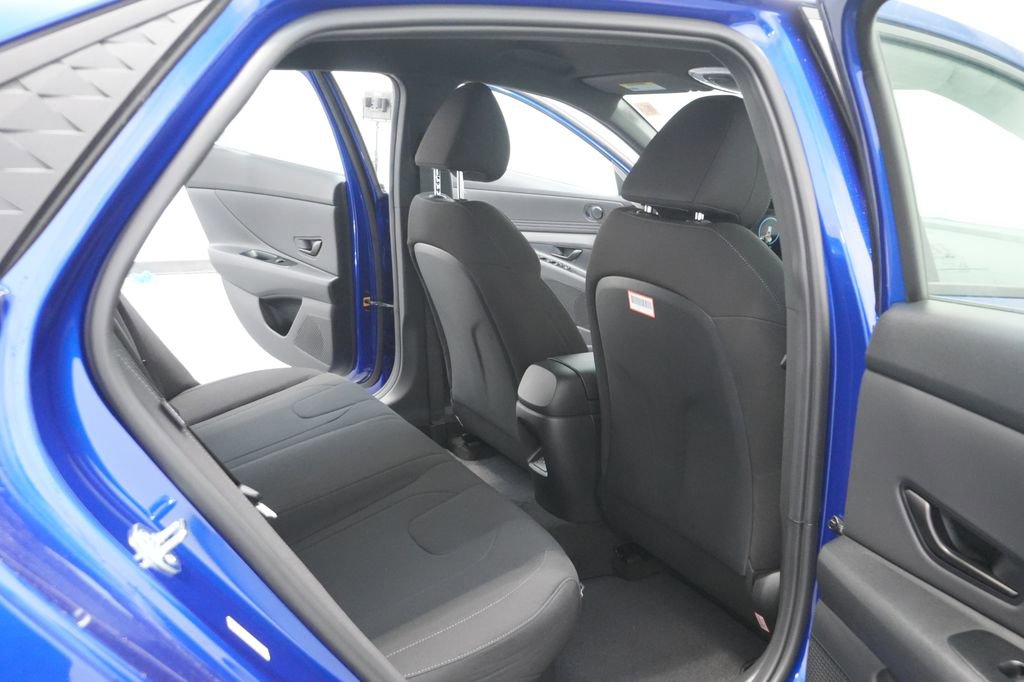 New 2026 Hyundai Elantra Sport image 23
