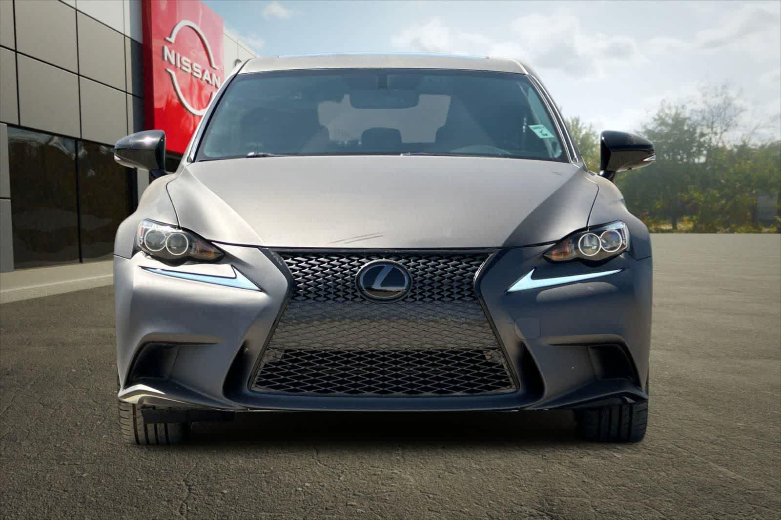 Used 2015 Lexus IS 350 w/ F-Sport Package RWD image 11