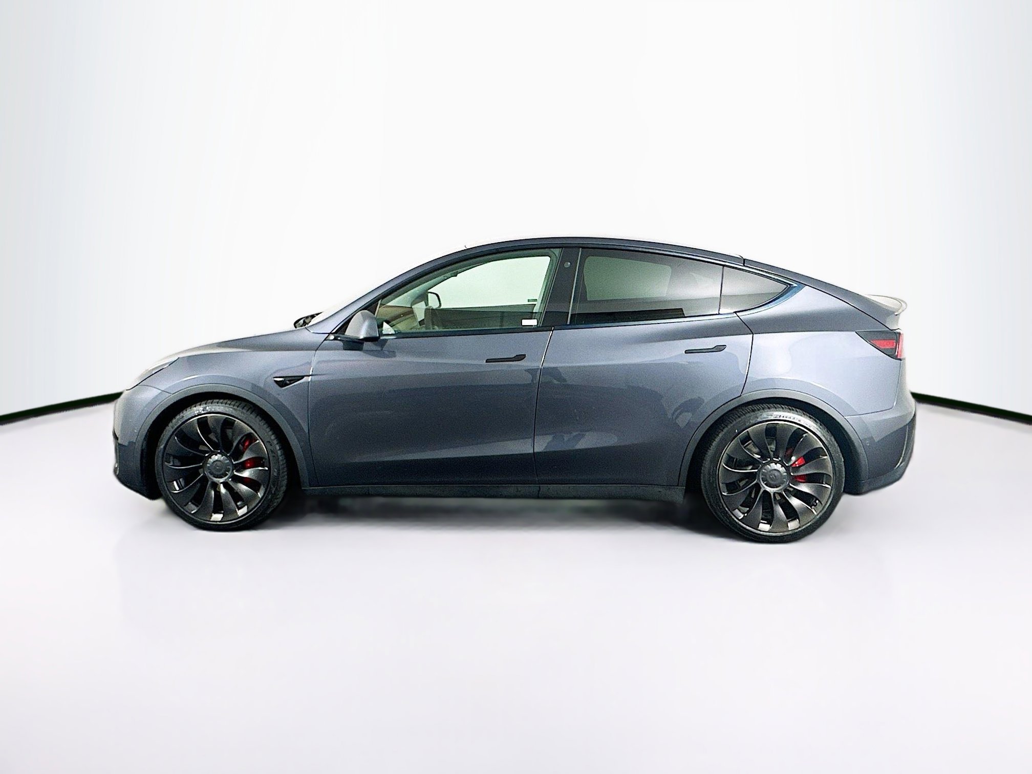 Used 2022 Tesla Model Y Performance image 4