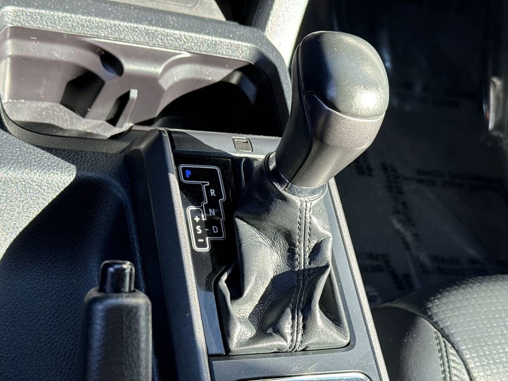 Used 2019 Toyota Tacoma TRD Off-Road image 21