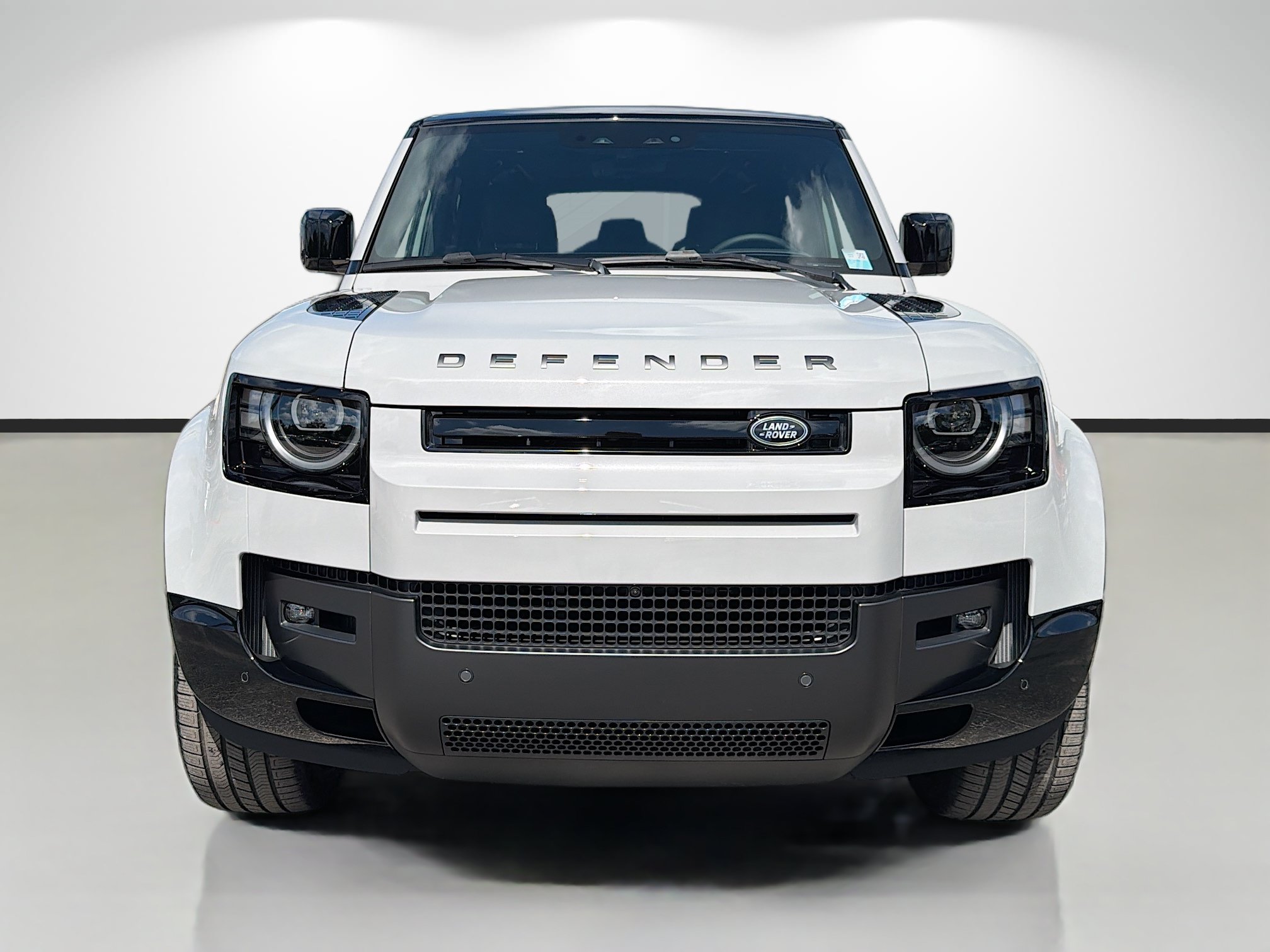 New 2026 Land Rover Defender 110 X-Dynamic SE AWD/4WD image 8