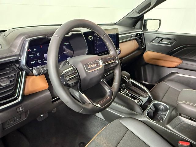 Used 2026 GMC Canyon AT4 image 59