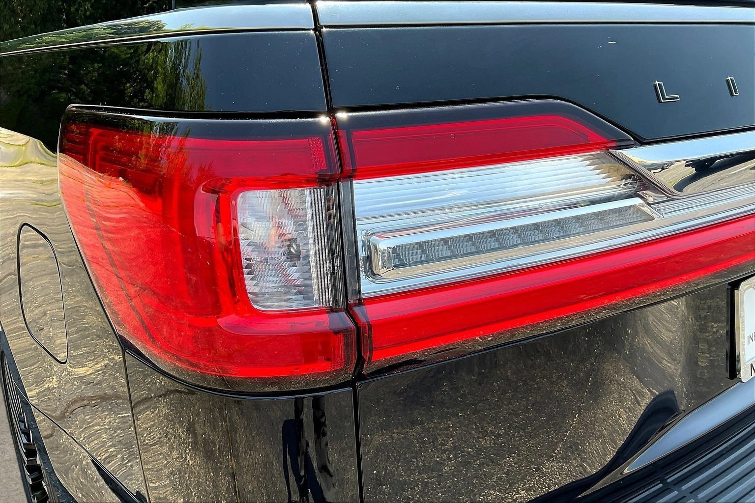 Used 2020 Lincoln Navigator Black Label w/ Cargo Convenience Package AWD/4WD image 22