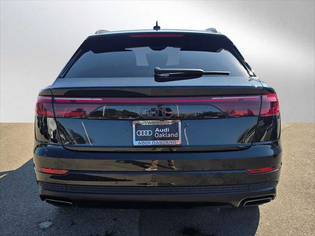 Used 2024 Audi Q8 Premium Plus w/ Premium Plus Package image 4