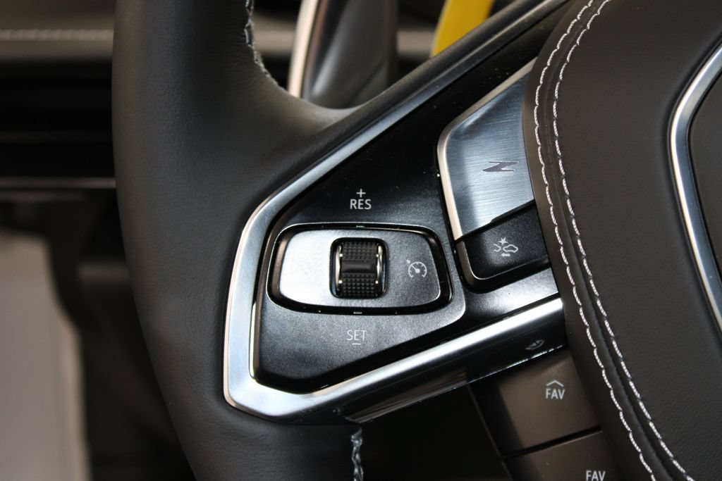 New 2026 Chevrolet Corvette Stingray Preferred Cpe w/ Z51 Performance Package RWD image 31