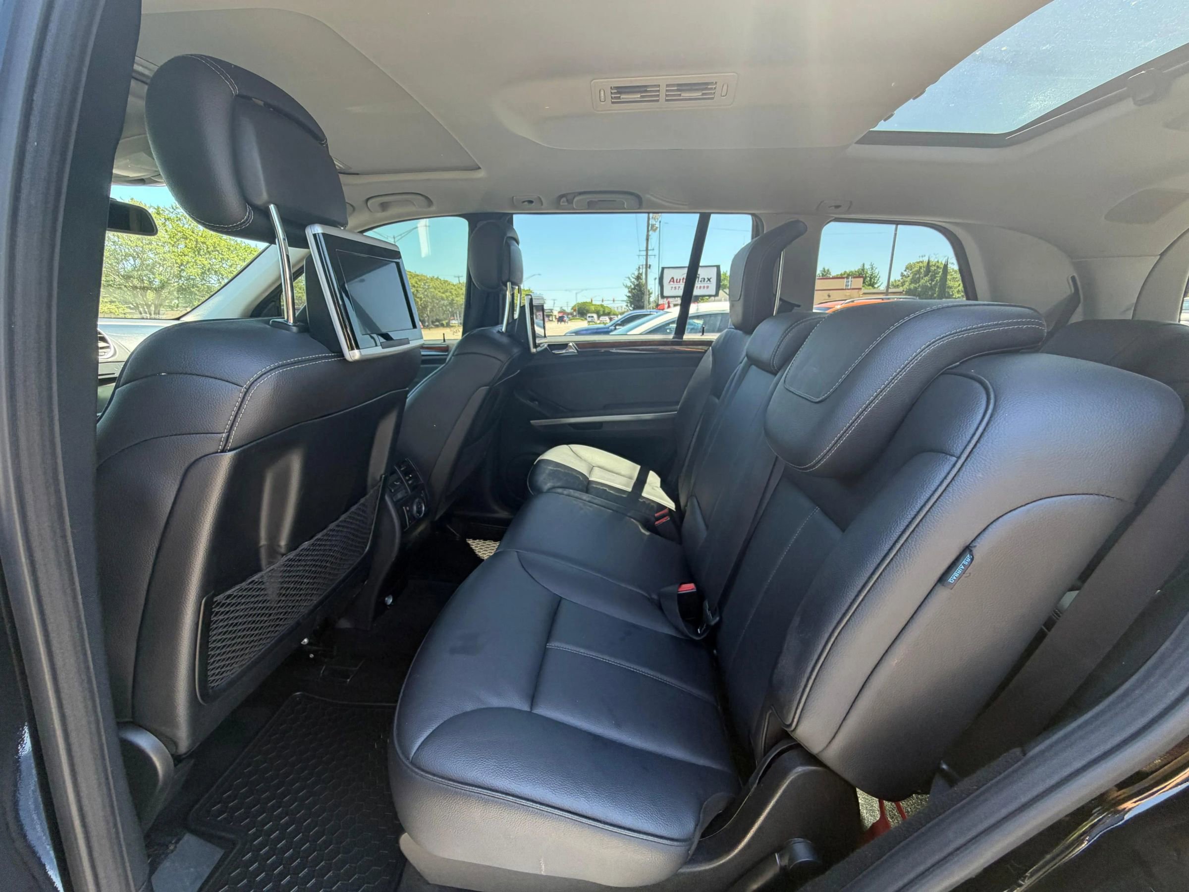 Used 2012 Mercedes-Benz GL 450 4MATIC image 14