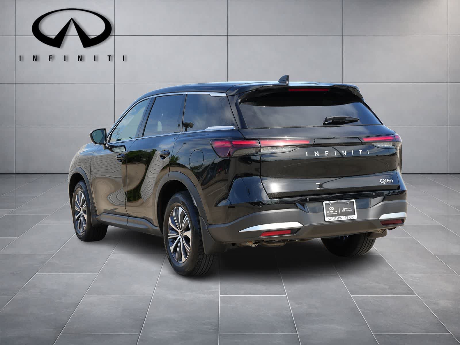 Certified 2027 INFINITI QX60 Pure w/ Cargo Package FWD image 5