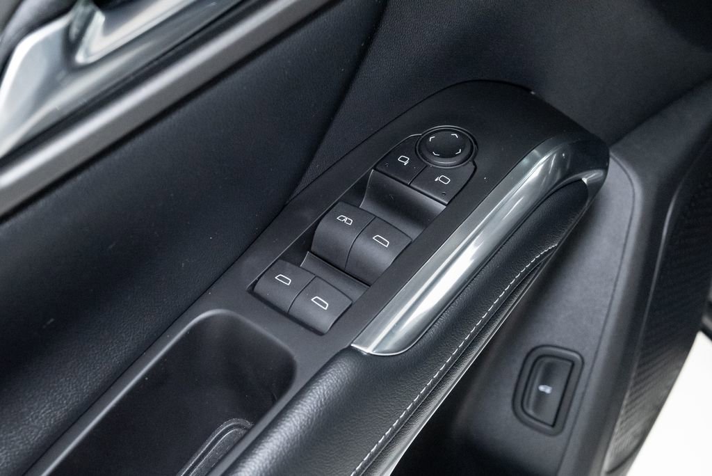 Used 2024 Chevrolet Traverse LT FWD image 10