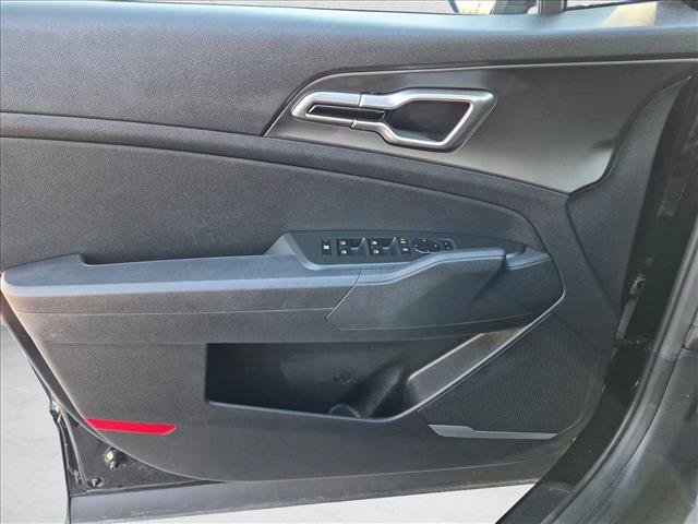 Used 2026 Kia Sportage LX FWD image 10