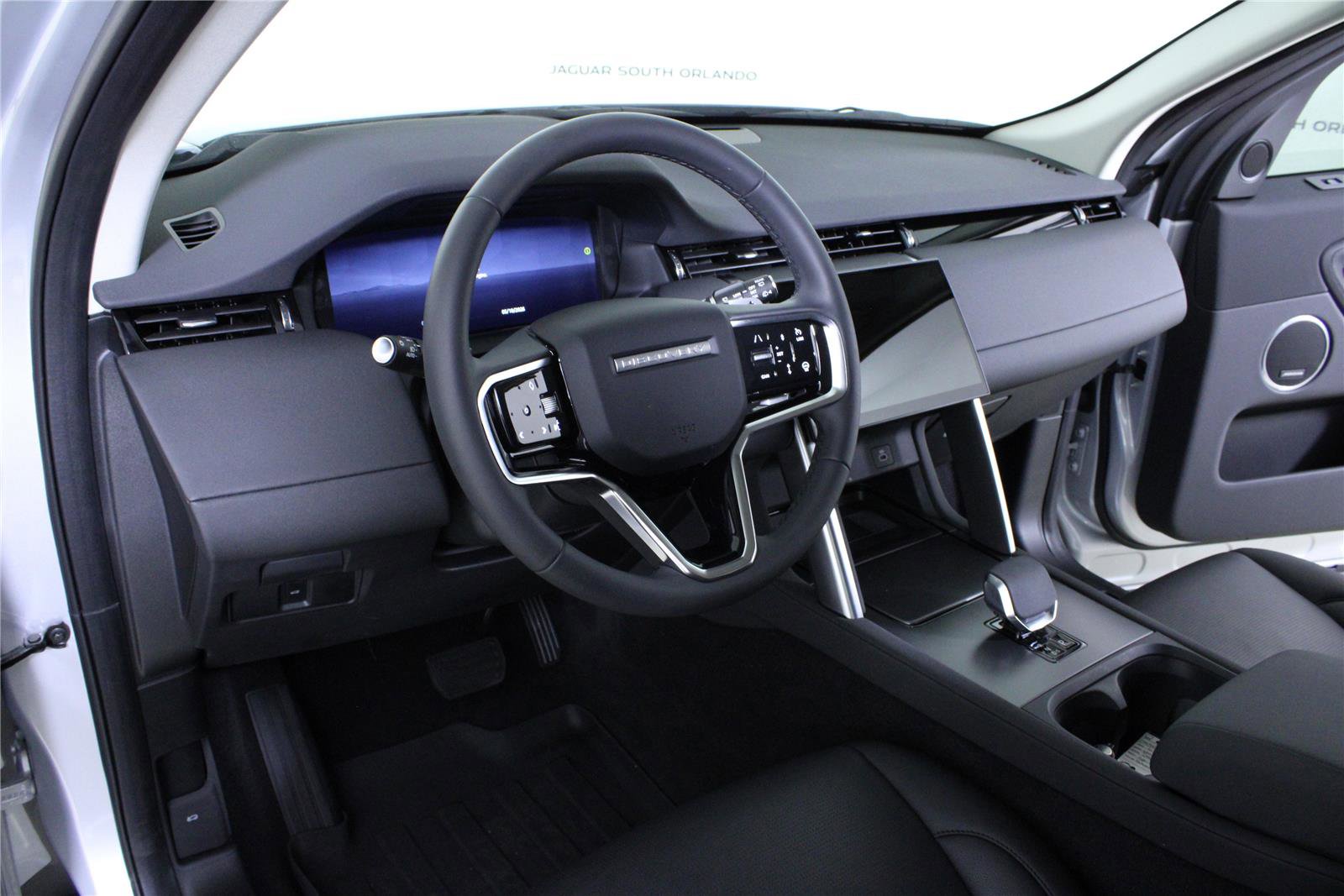 Used 2025 Land Rover Discovery Sport S AWD/4WD image 21