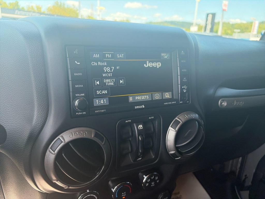 Used 2016 Jeep Wrangler Unlimited Sport AWD/4WD image 22