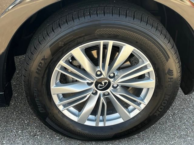 Used 2022 INFINITI QX80 Luxe RWD image 34