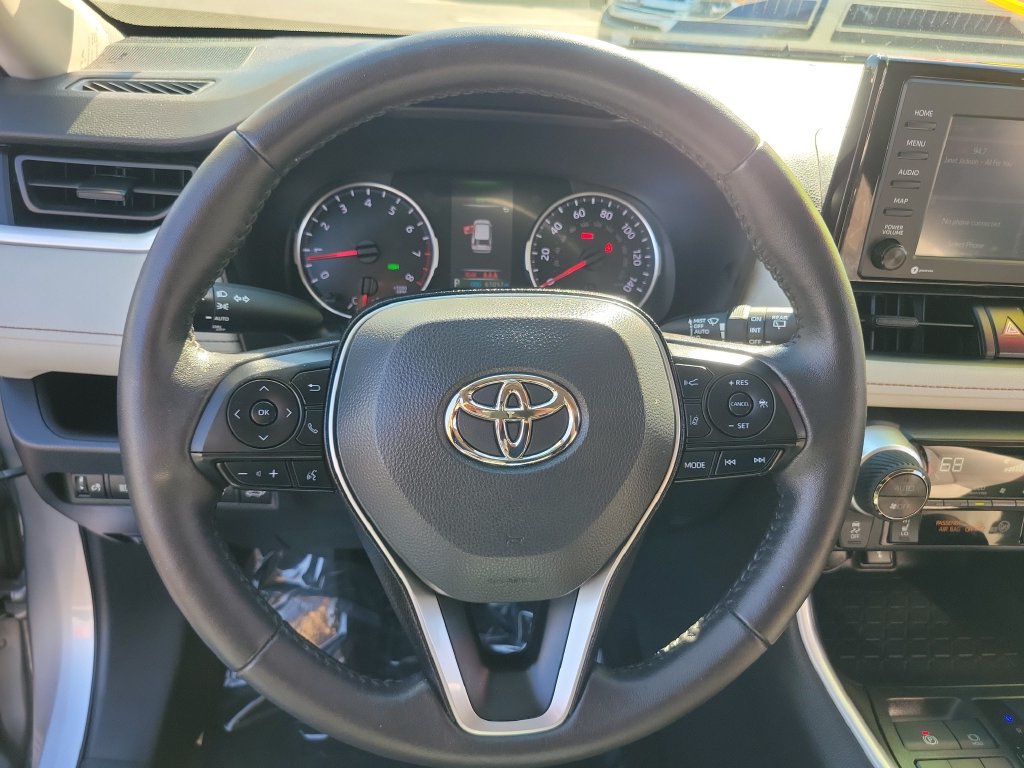 Used 2022 Toyota RAV4 XLE w/ Convenience Package AWD/4WD image 26