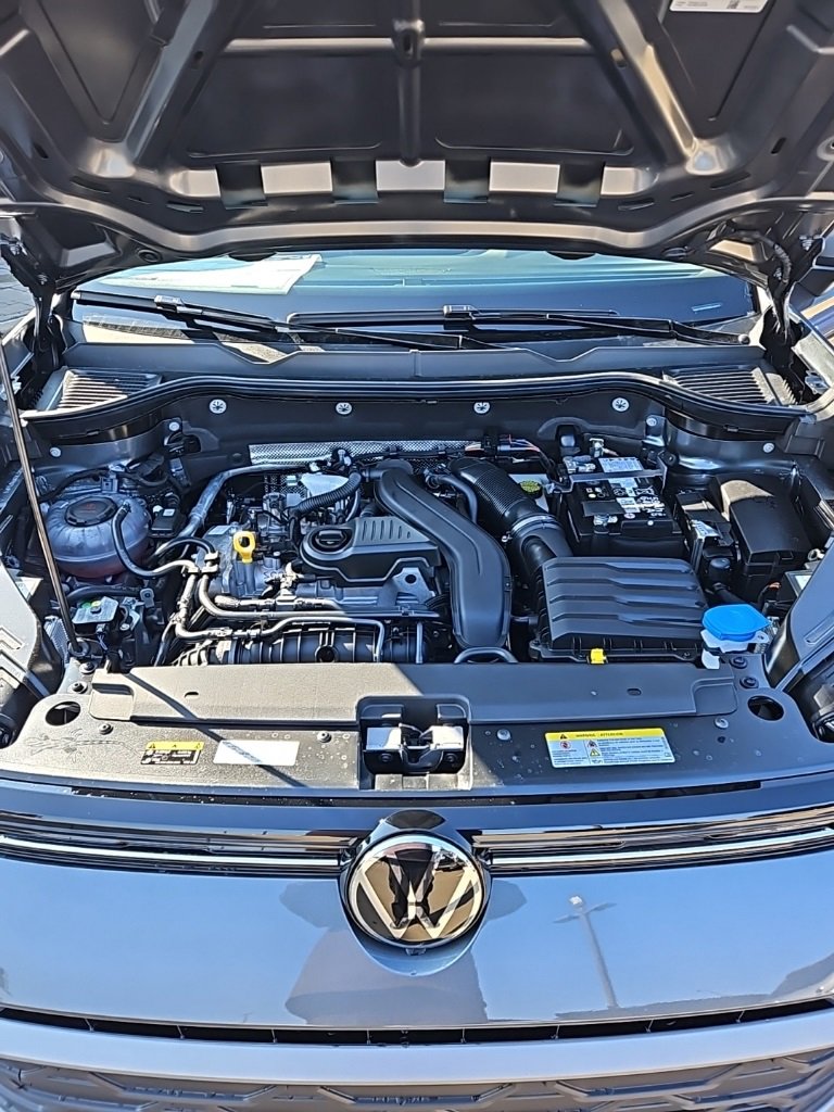 New 2026 Volkswagen Taos S image 10