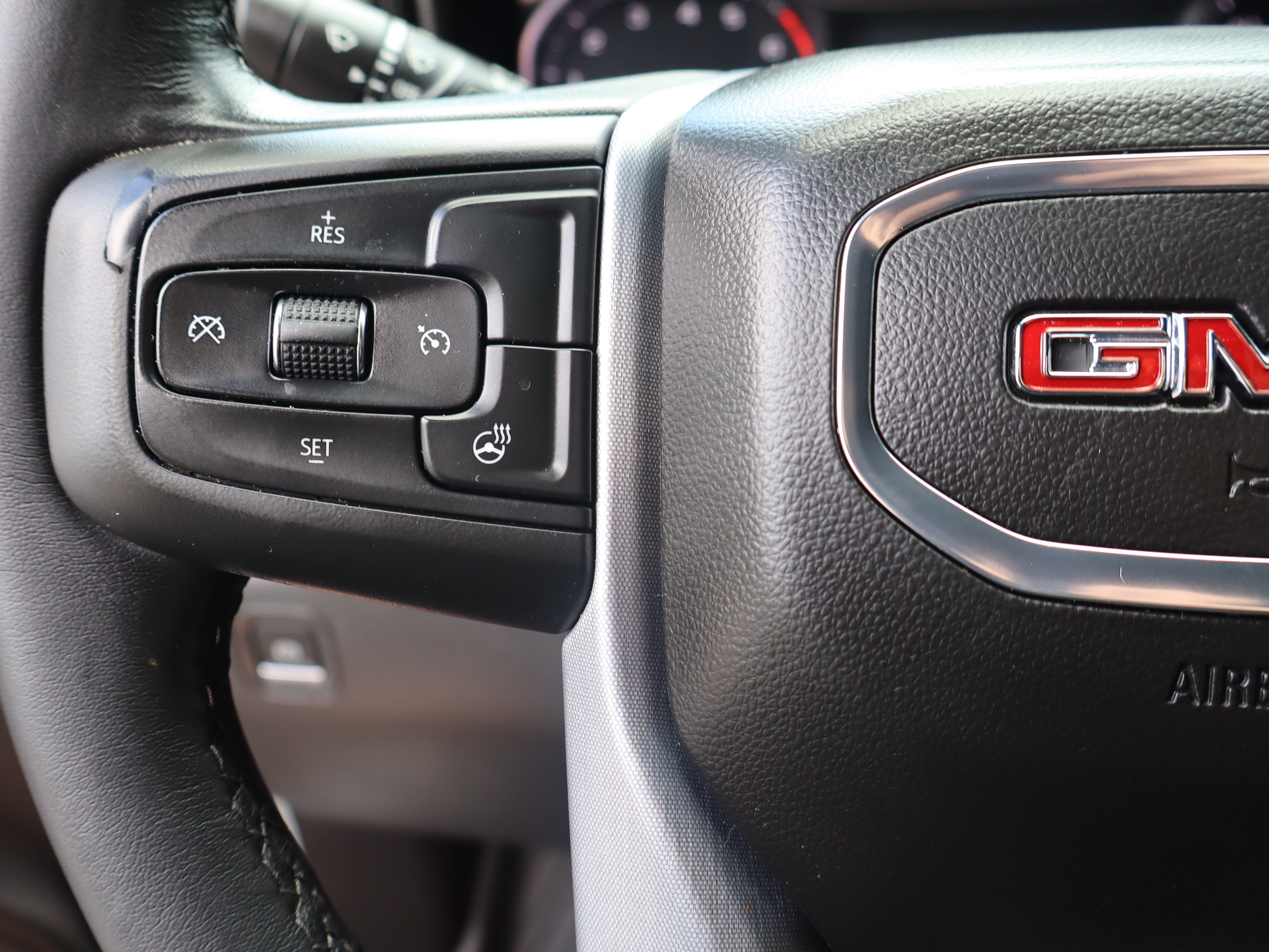 Used 2021 GMC Sierra 1500 SLT w/ SLT Premium Package AWD/4WD image 25