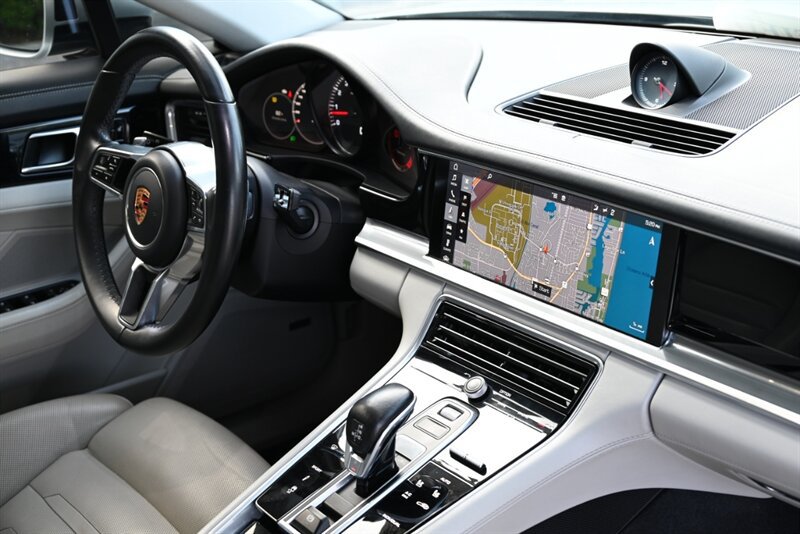Used 2017 Porsche Panamera 4S w/ Premium Package Plus AWD/4WD image 25