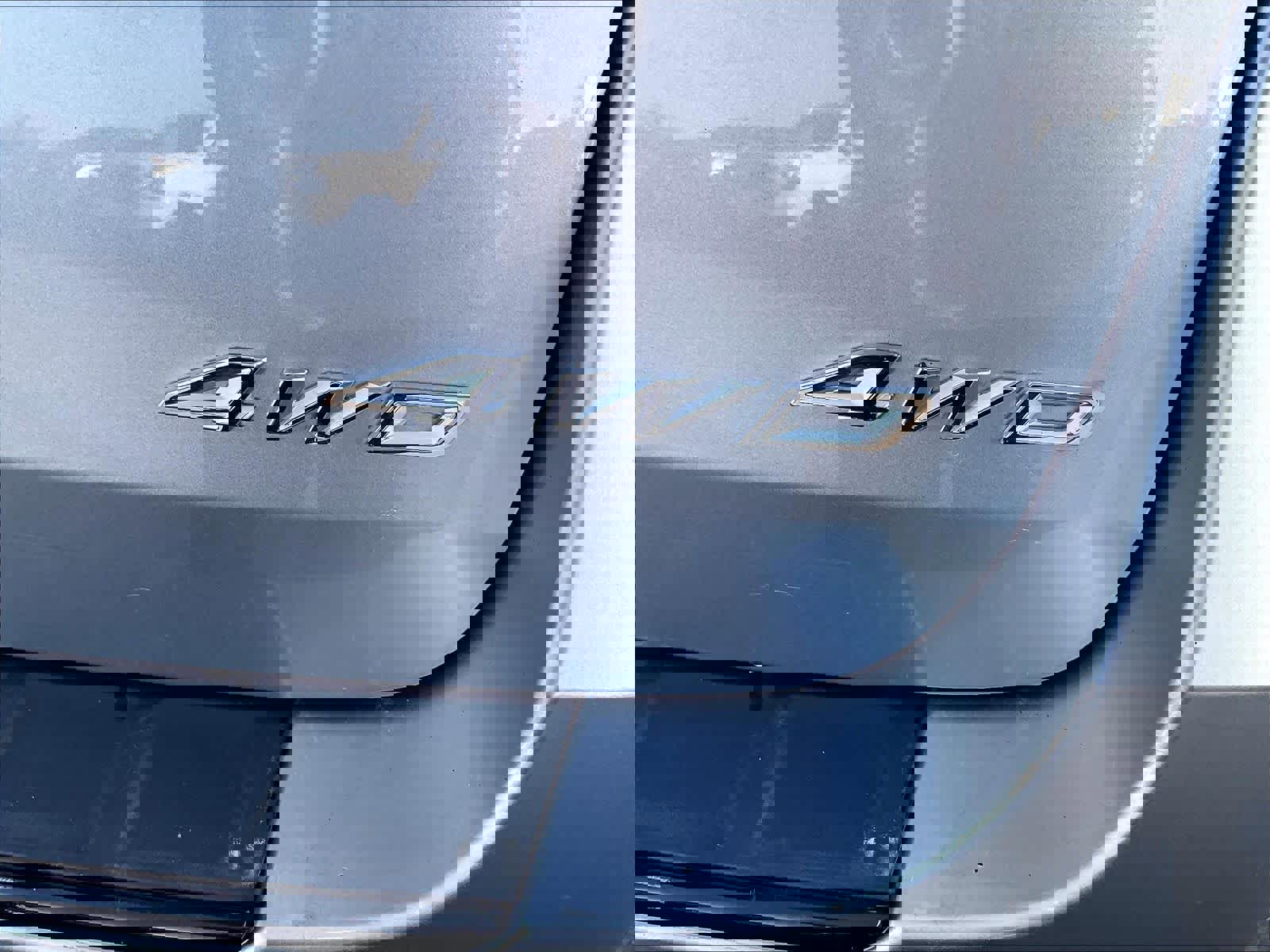 Used 2023 Ford Explorer ST-Line w/ Class IV Trailer Tow Package image 11