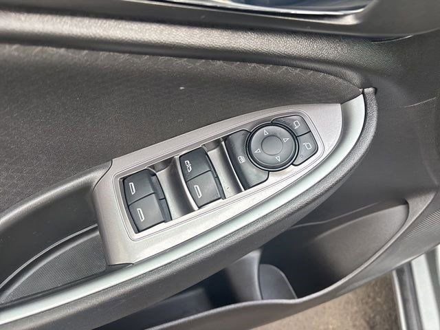 Used 2023 Chevrolet Malibu LT image 14