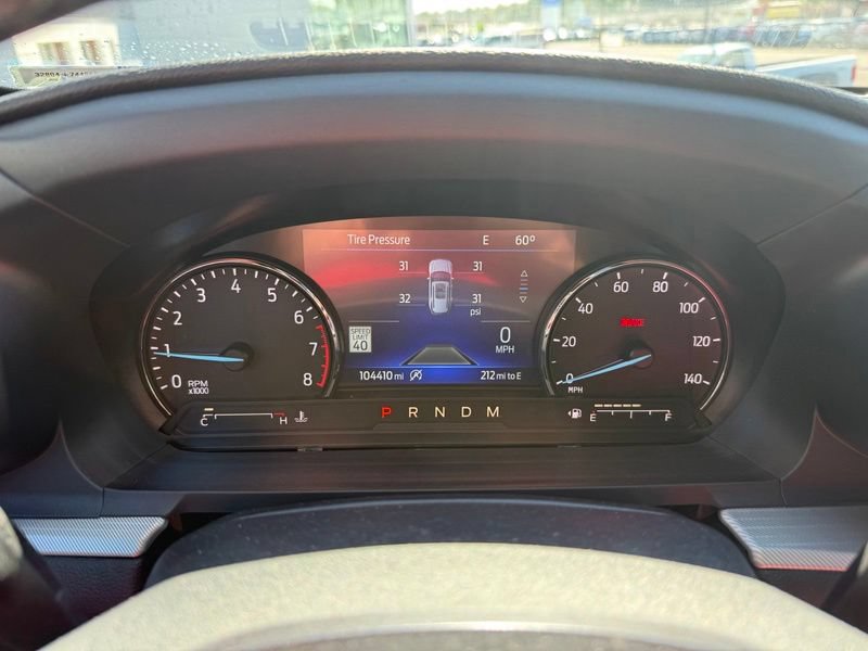 Used 2020 Ford Explorer XLT w/ Equipment Group 202A AWD/4WD image 11