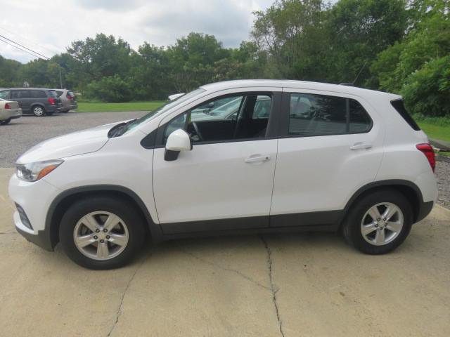 Used 2019 Chevrolet Trax LS FWD image 4