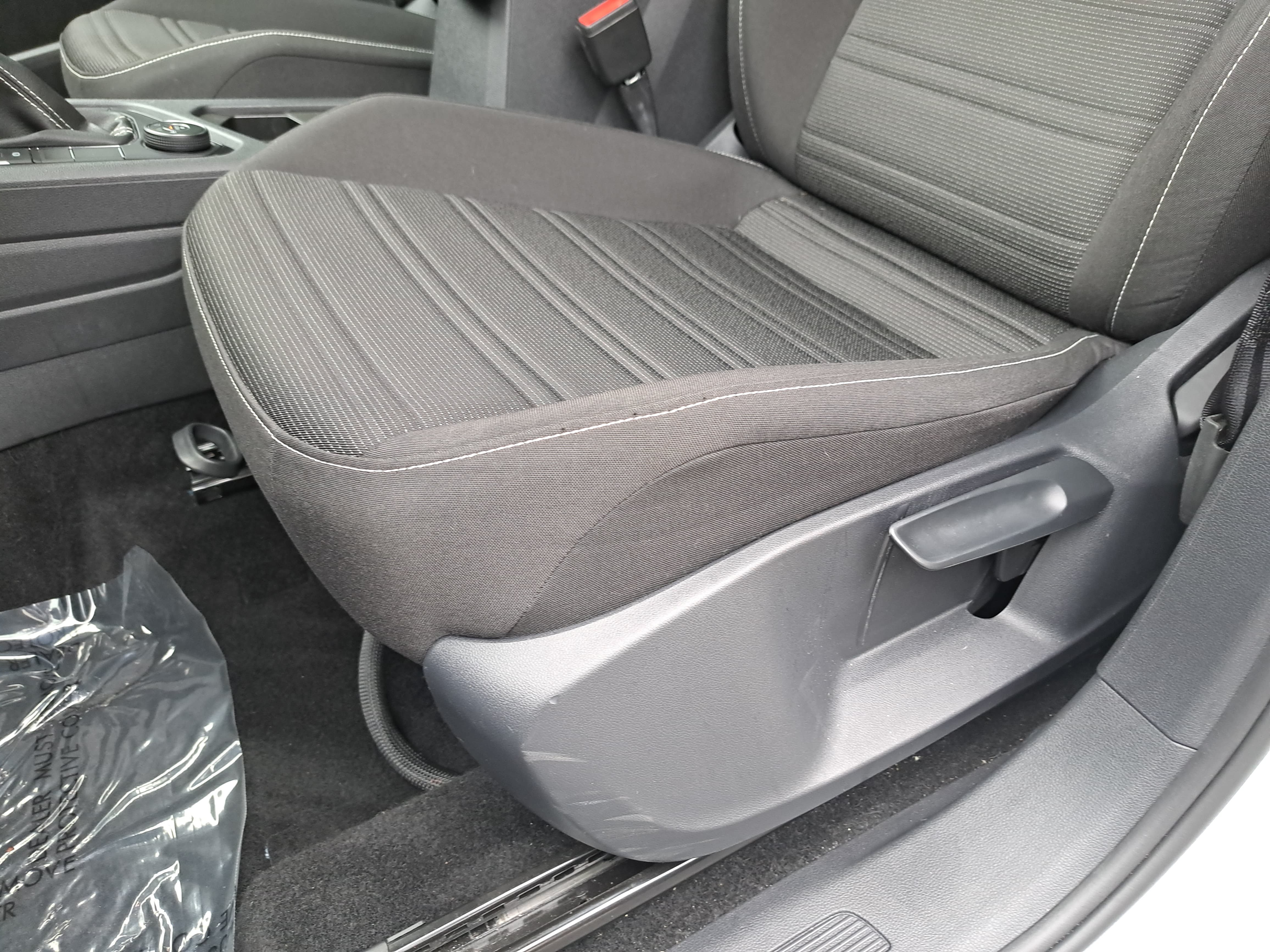Used 2023 Volkswagen Tiguan S w/ Driver Assistance Package AWD/4WD image 29