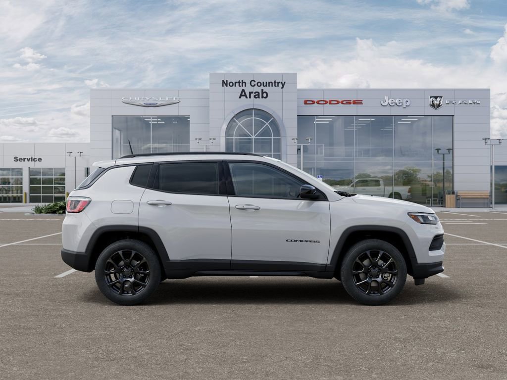 New 2026 Jeep Compass Latitude w/ Sun and Sound Group AWD/4WD image 21