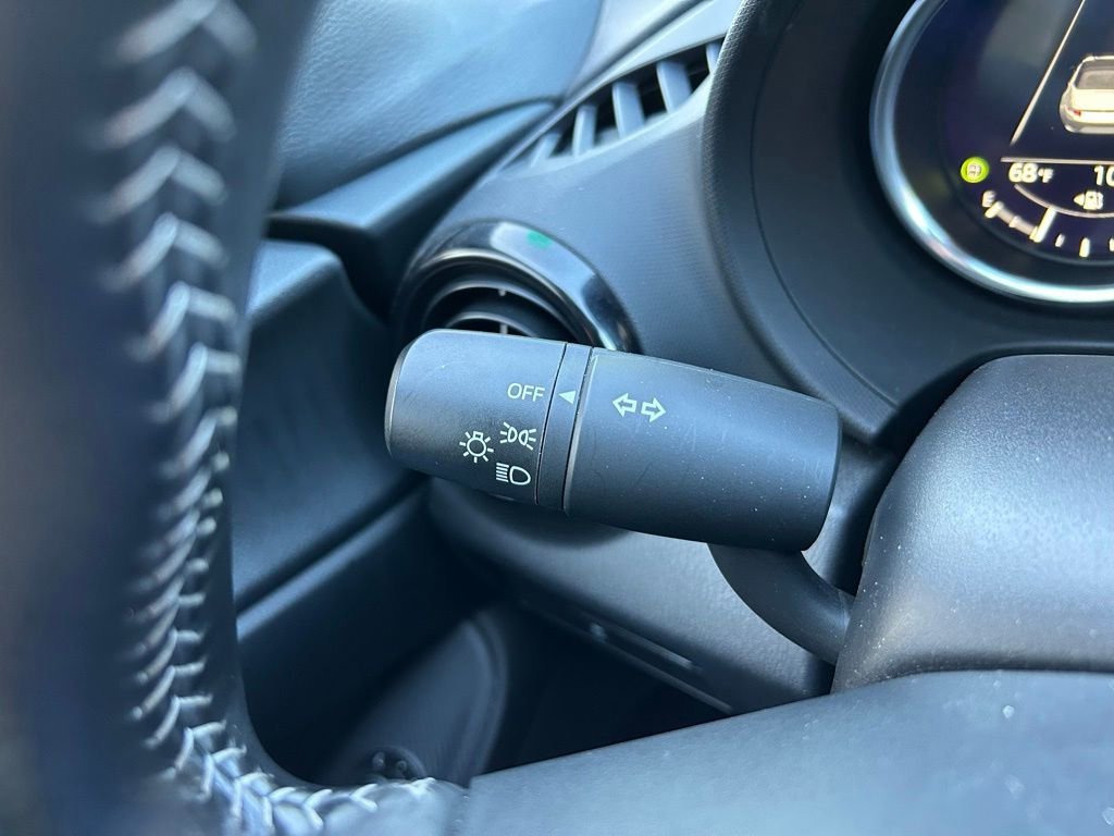 Used 2024 MAZDA MX-5 Miata Sport image 19