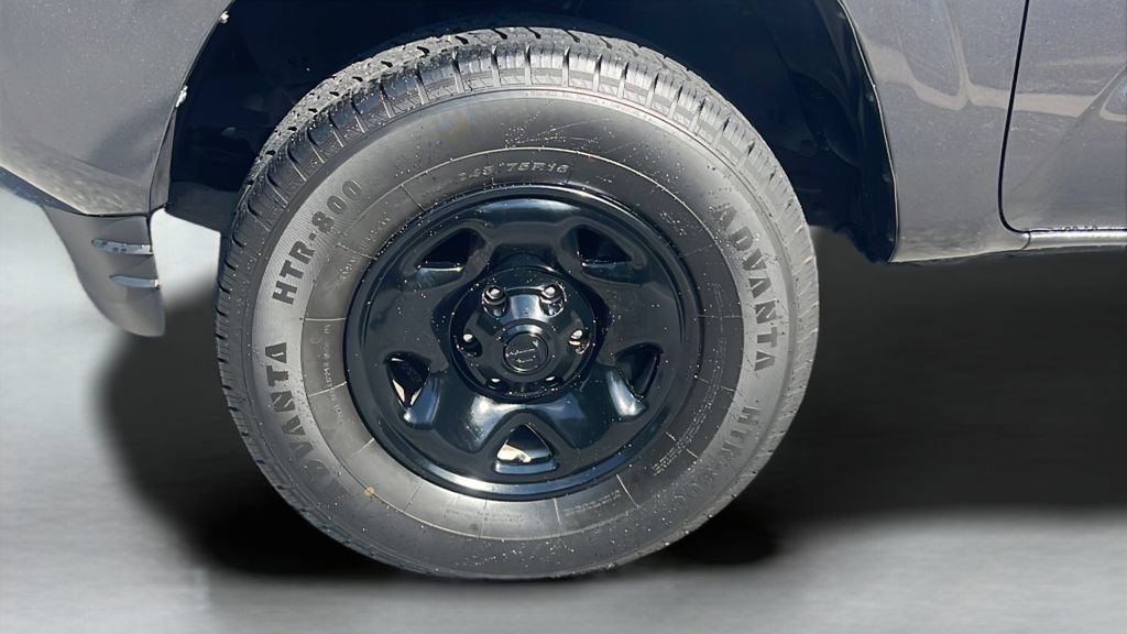 Used 2023 Toyota Tacoma SR AWD/4WD image 25