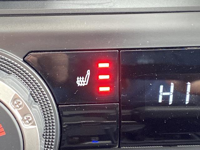 Used 2025 Toyota Tacoma TRD Sport w/ TRD Sport Upgrade Package image 8