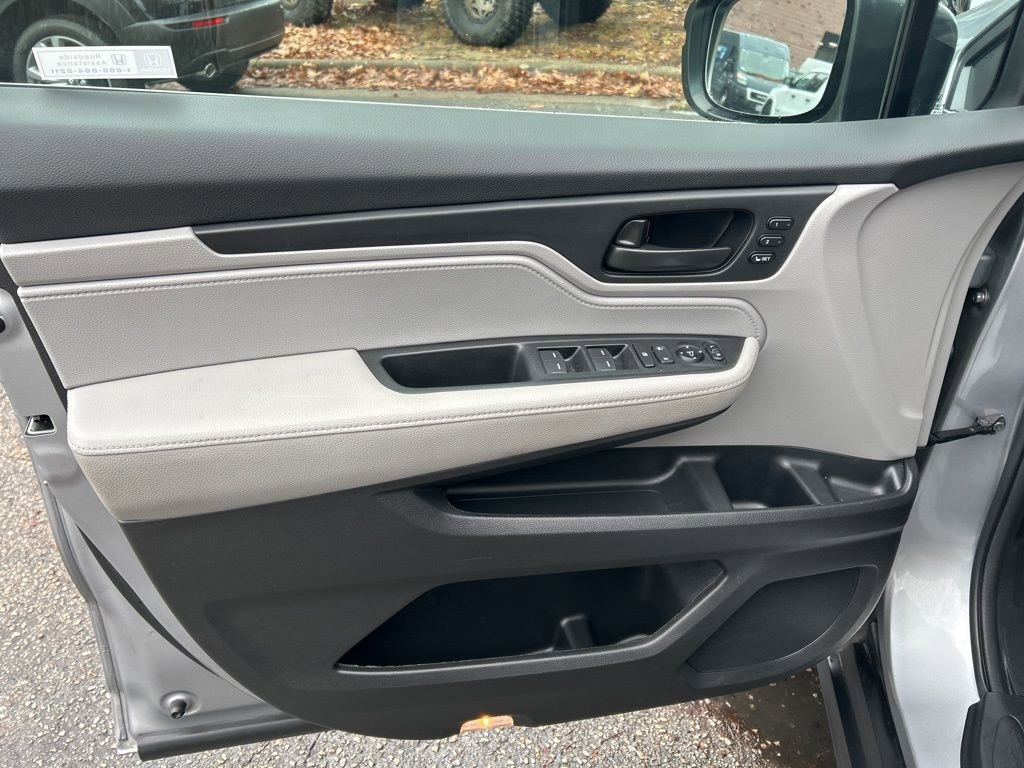 Used 2024 Honda Odyssey EX-L image 10