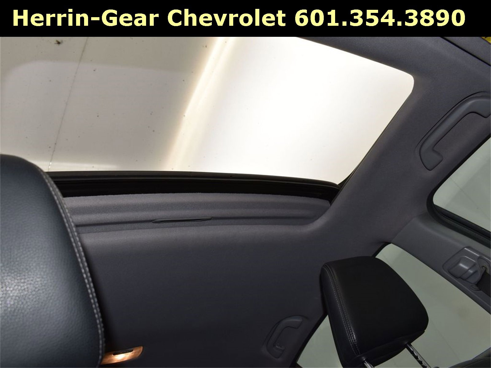 Used 2017 Honda Accord EX-L image 26