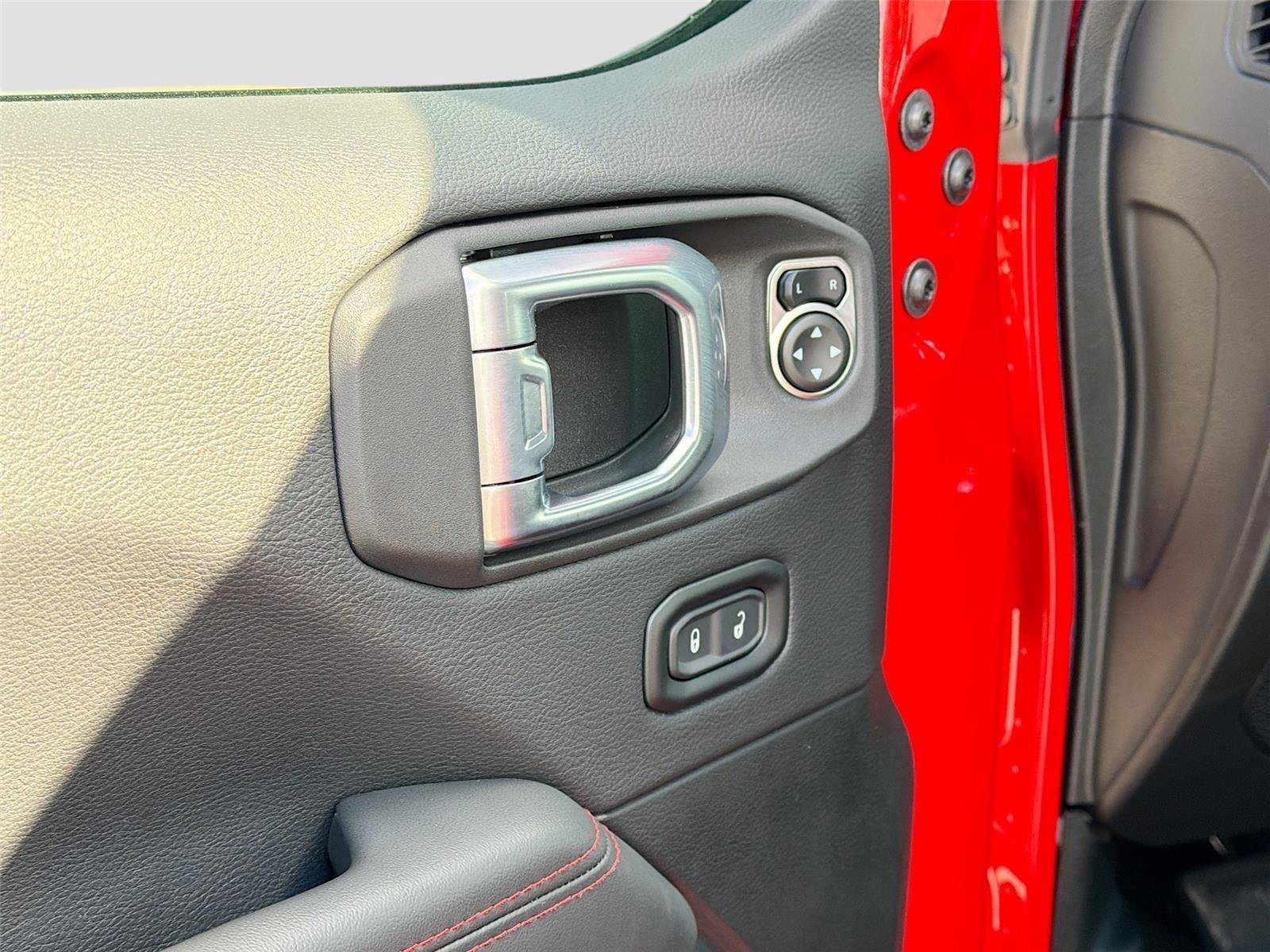 New 2026 Jeep Wrangler Unlimited Rubicon w/ Safety Group image 17