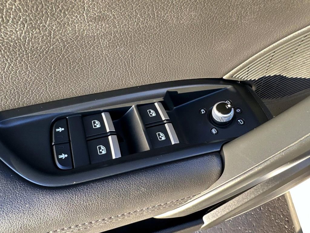 Used 2019 Audi Q5 Prestige image 13