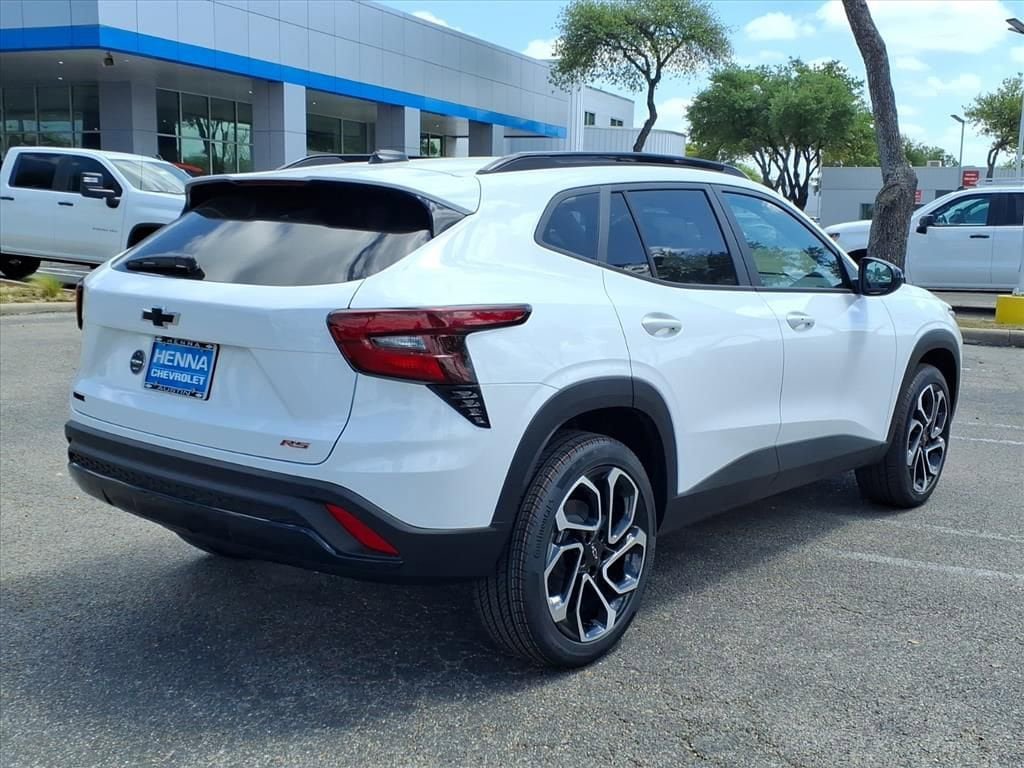 New 2026 Chevrolet Trax RS w/ Driver Confidence Package image 6