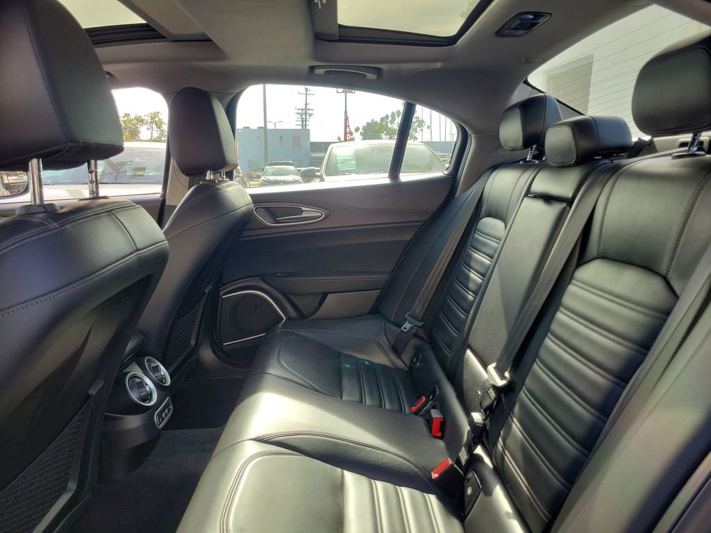 Used 2019 Alfa Romeo Giulia Ti w/ Quick Order Package 22Z Lusso image 12