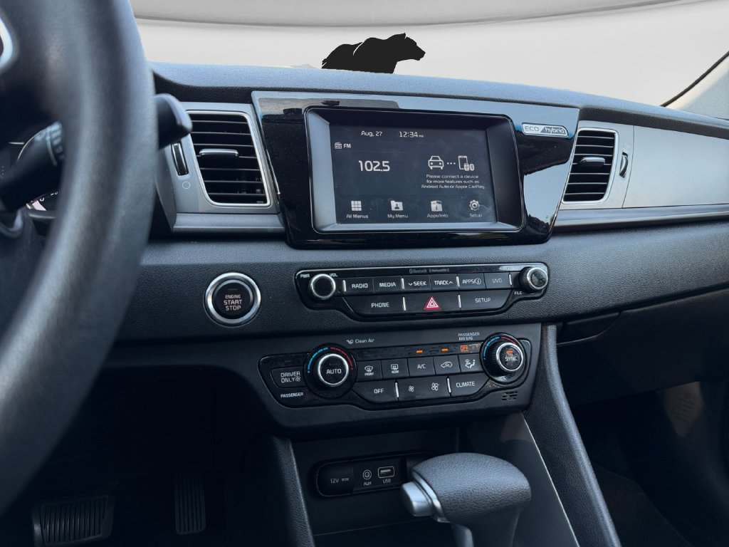 Used 2018 Kia Niro LX FWD image 12