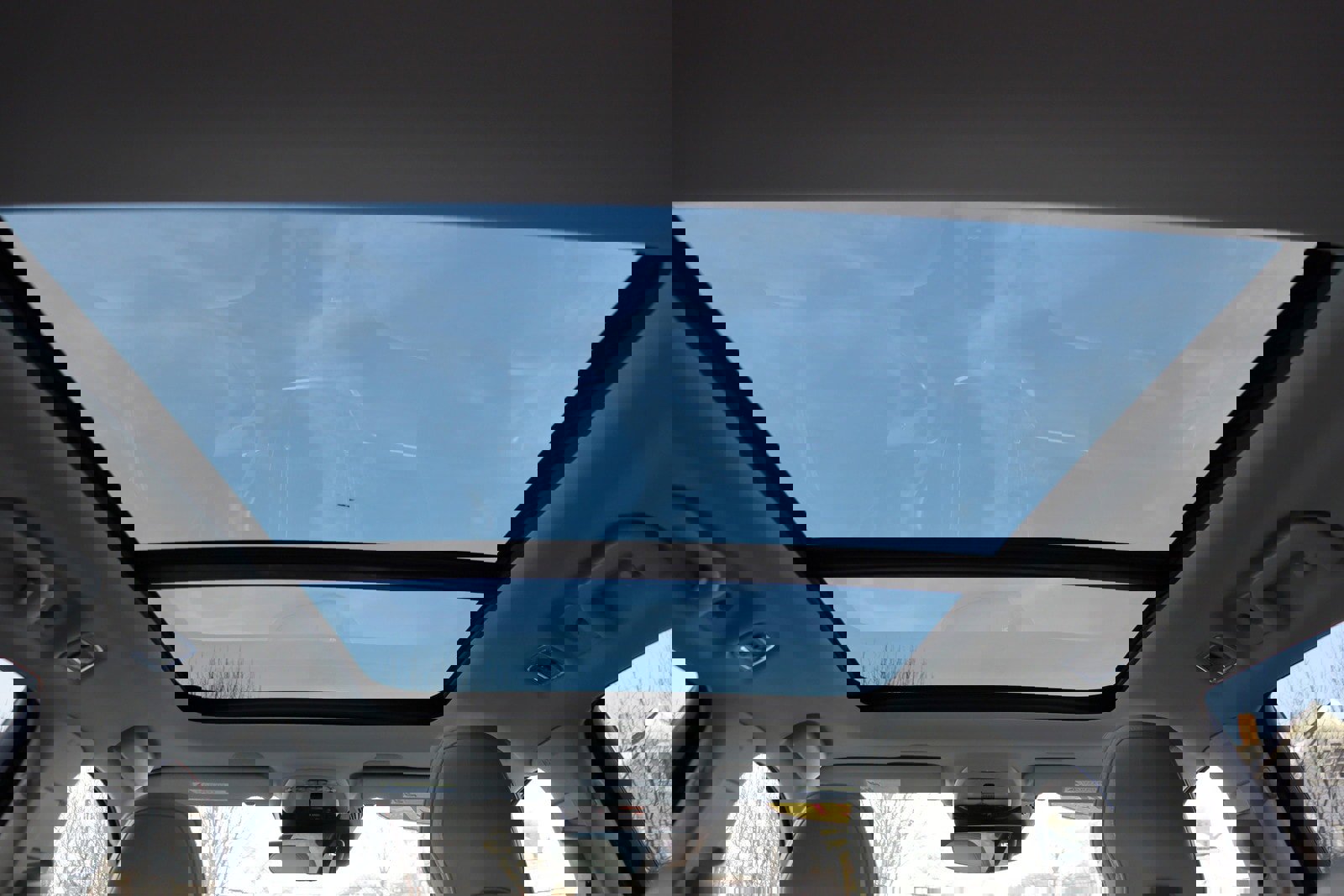 Used 2021 Volvo V60 T5 Cross Country w/ Protection Package image 39