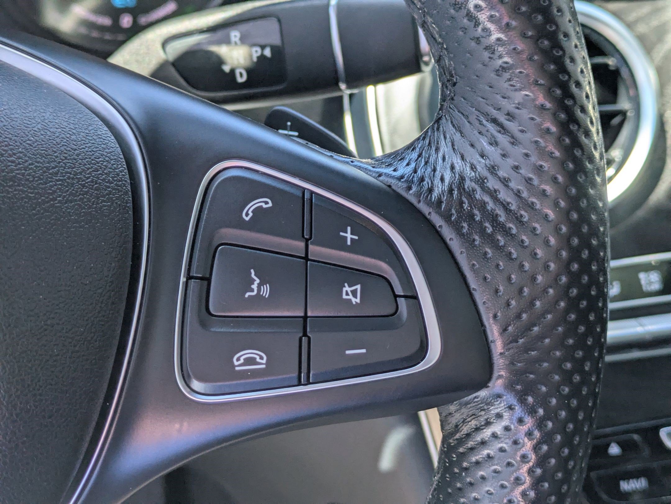 Used 2019 Mercedes-Benz GLC 350e 4MATIC image 19