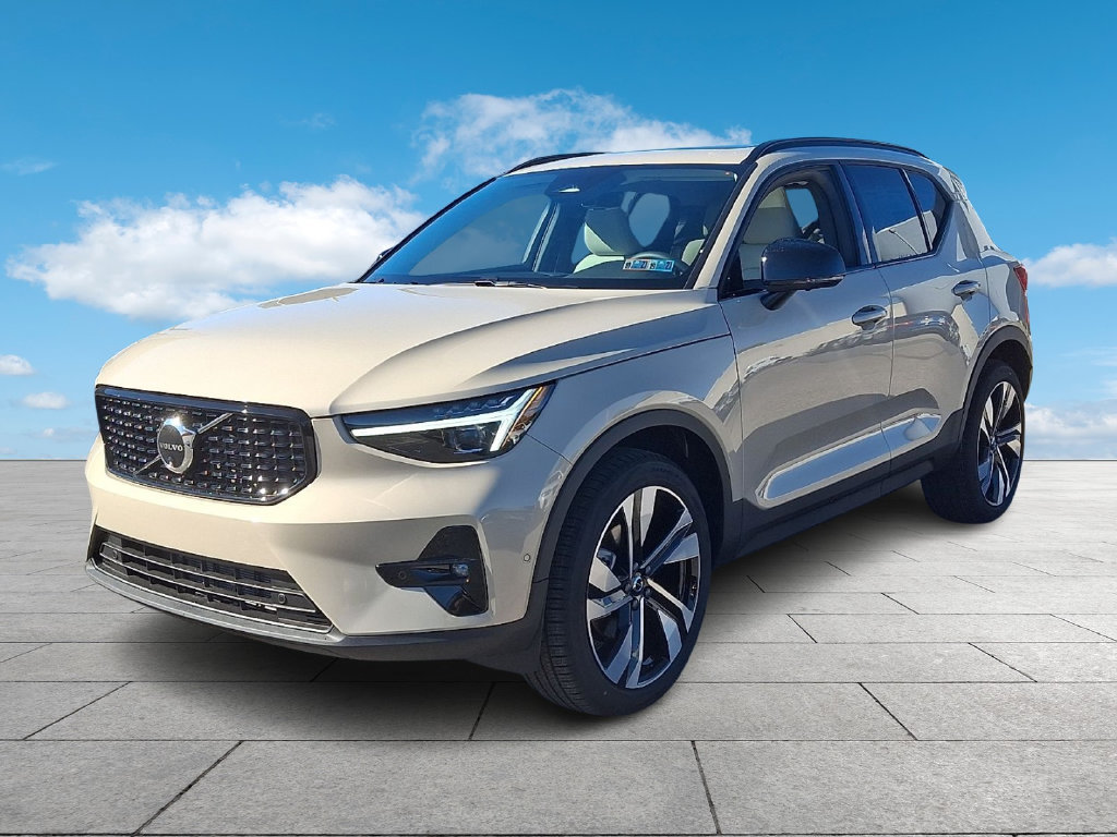 New 2026 Volvo XC40 B5 Ultra w/ Protection Package Premier AWD/4WD image 4