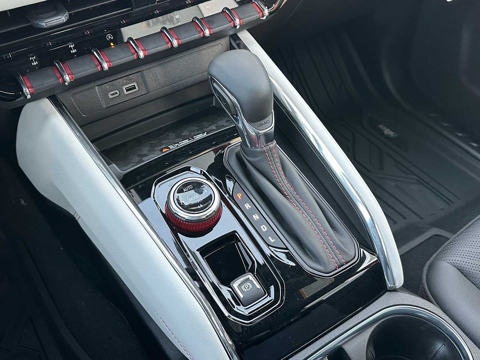 New 2026 GMC Canyon AT4X w/ AT4X AEV Edition AWD/4WD image 37