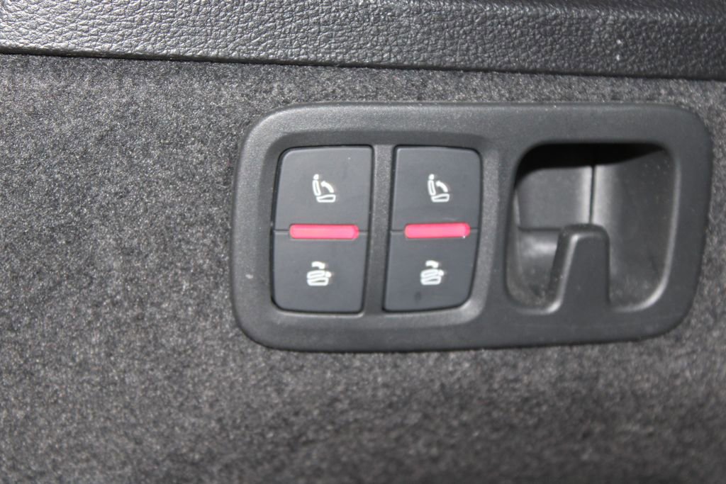 Used 2023 Audi Q7 3.0T Premium Plus image 17