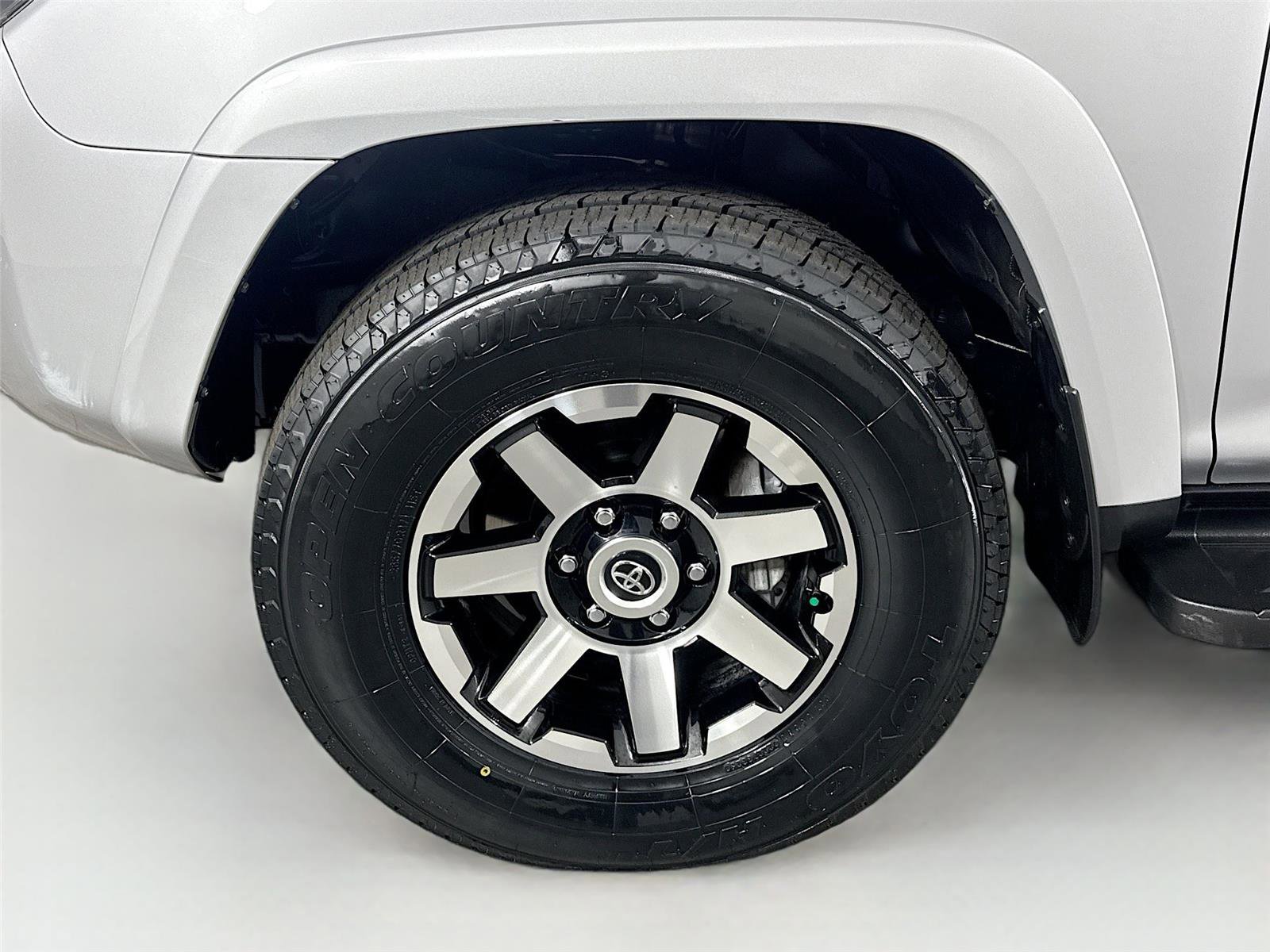 Certified 2024 Toyota 4Runner TRD Off-Road Premium image 44