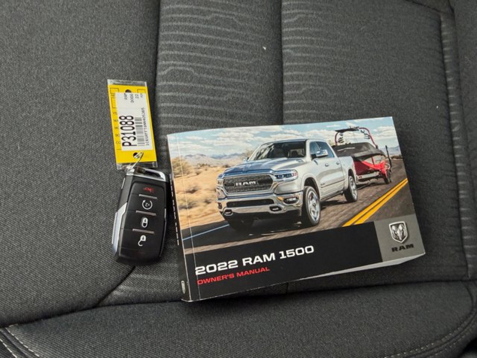 Used 2022 RAM 1500 Big Horn AWD/4WD image 21