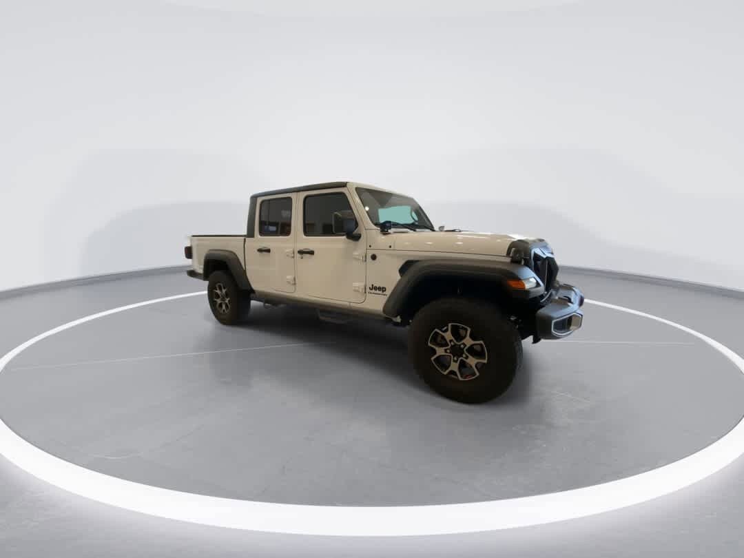 Used 2020 Jeep Gladiator Sport w/ Quick Order Package 24S AWD/4WD image 2